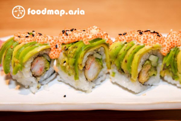 bo cuon sushi