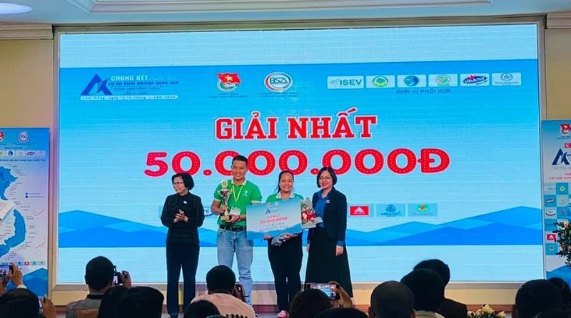cap-vo-chong-bo-pho-ve-que-khoi-nghiep-va-bi-quyet-tao-hanh-phuc-4